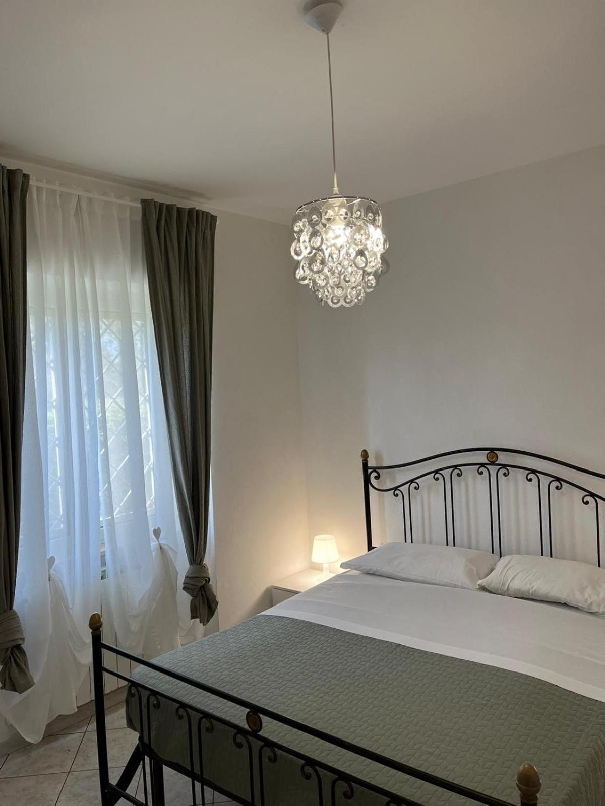 Lizzies Hus Apartment Fiumicino Exterior photo